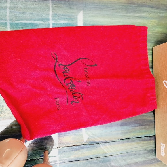 Christian Louboutin Pigalle 85mm Pumps - Picture 12 of 13